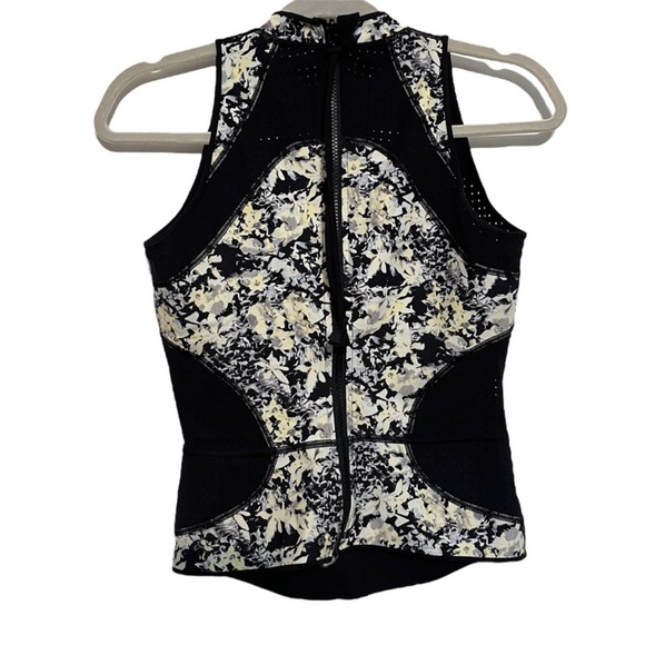 Lululemon Salty Swim Rashie Crosscourt Petal Black Clarity Yellow / Black - Picture 10 of 13